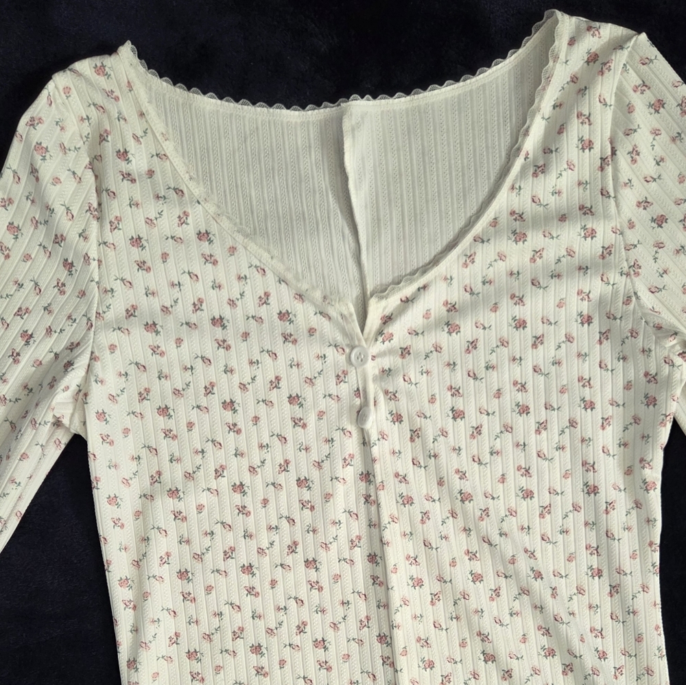 Floral Long Sleeve Romper, Size S